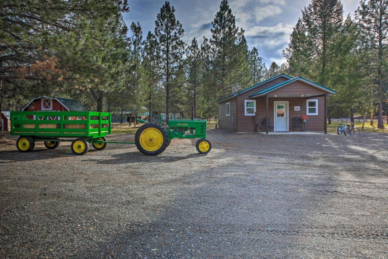 Pet-Friendly Libby Cottage With Mountain Views! Exterior photo